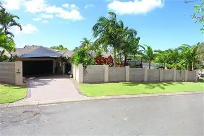 5 Northwood Cl, Robina QLD 4226