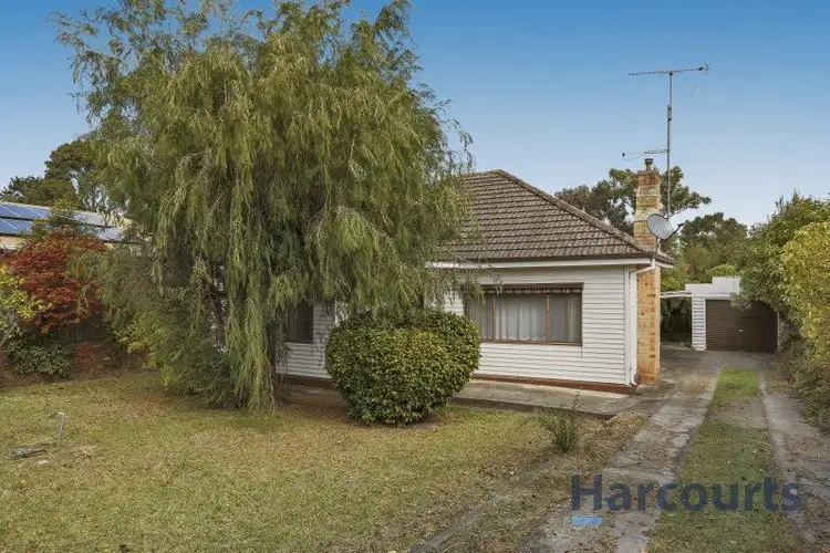 6 Reservoir Road, Moe VIC 3825