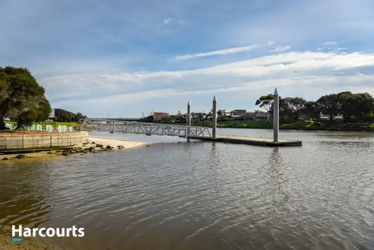 Sixth view of Homely townhouse listing, 34 Launching Way, Carrum VIC 3197