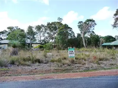31 Karri Steet, Walpole WA 6398