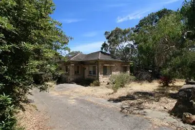 5 Hill Road, Eden Hills SA 5050