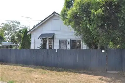 4 Birrell St, Scone NSW 2337