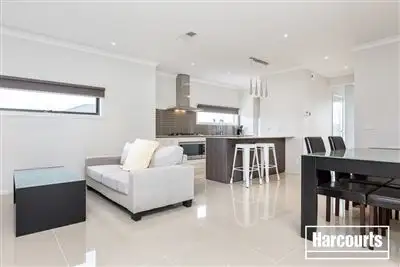 40 Pyrenees Road, Clyde VIC 3978