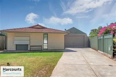 Second view of Homely house listing, 2 Colton Court, Parafield Gardens SA 5107