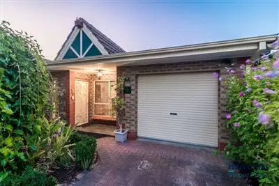 15 Durham Terrace, Alberton SA 5014