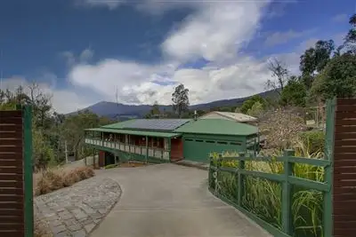 62 Inverness Avenue, The Basin VIC 3154