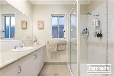 Fifth view of Homely house listing, 5 Angelique Street, Berwick VIC 3806