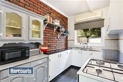 Fourth view of Homely unit listing, 2/40 Cameron Road, Croydon VIC 3136