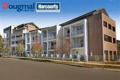 33/1 Parkside Crescent, Campbelltown NSW 2560