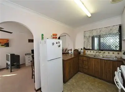 Seventh view of Homely house listing, 2/72 Anstruther Road, Mandurah WA 6210