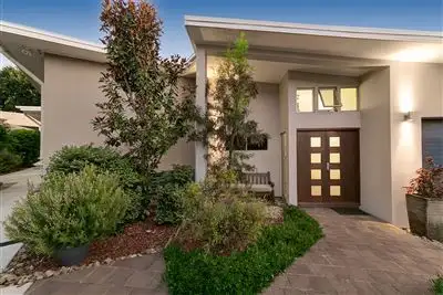 19 Gabrielle Place, Manly West QLD 4179