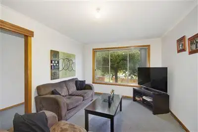 Fifth view of Homely house listing, 6 Corrin Court, Norlane VIC 3214