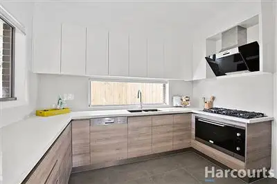 Third view of Homely townhouse listing, 2/6 Briggs Street, Mount Waverley VIC 3149
