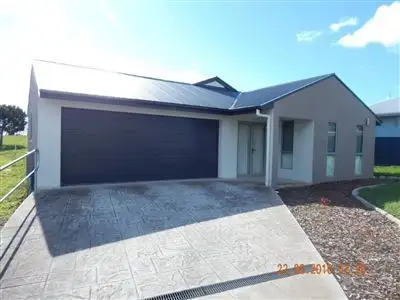 29 Hales Street, Penguin TAS 7316