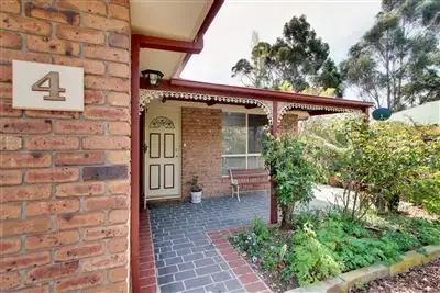 4 Freesia Crescent, Kingston TAS 7050