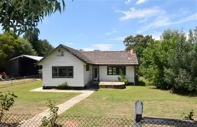 2 Byrne Street, Moyhu VIC 3732