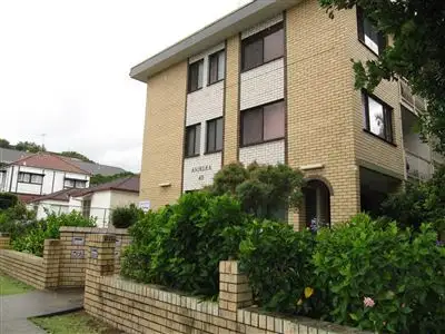 8/40 Rossiter Parade, Hamilton QLD 4007
