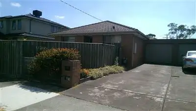 1 2 & 3/207 Carinish Road, Clayton VIC 3168