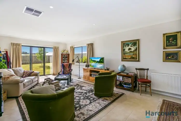 Fourth view of Homely house listing, 3 Peppercorn Crescent, Warragul VIC 3820