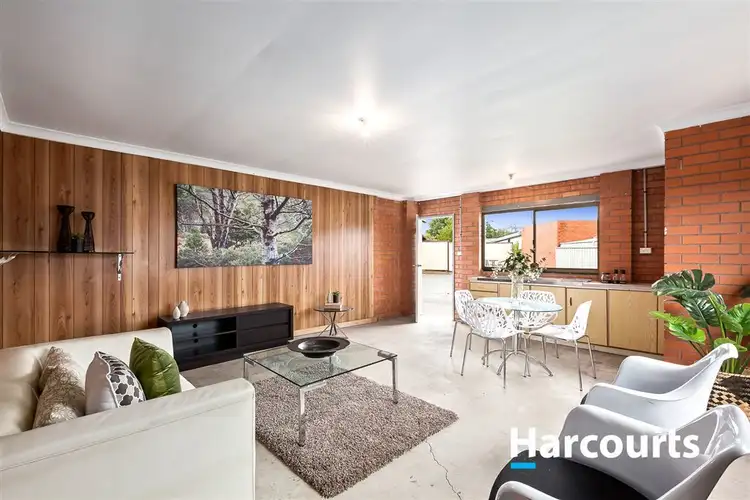 Seventh view of Homely house listing, 5 Pamela Court, Thomastown VIC 3074