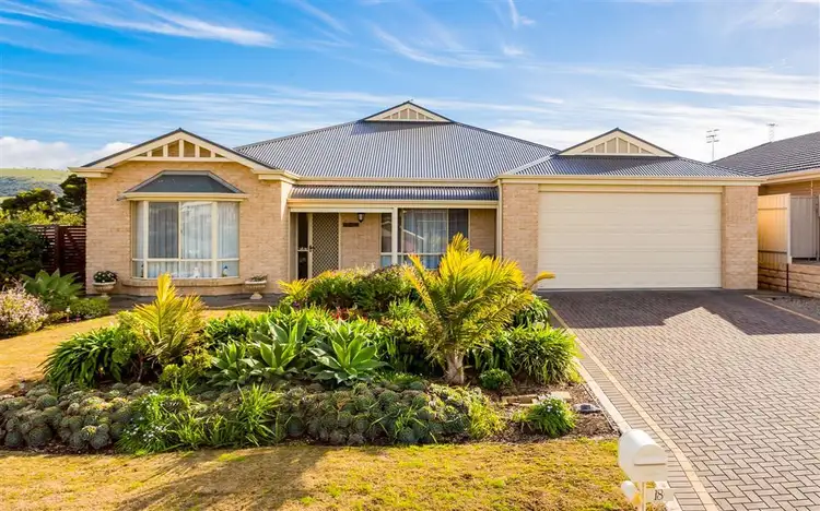 18 Pomery Street, Port Elliot SA 5212