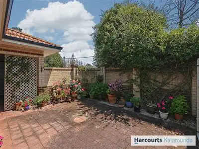 Fifth view of Homely unit listing, 2/11 Kalamunda Road, Kalamunda WA 6076