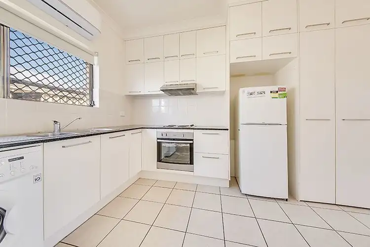 Sixth view of Homely unit listing, 3/168 Scenic Highway, Lammermoor QLD 4703
