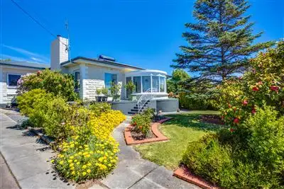 7 Garrett Street, Beauty Point TAS 7270