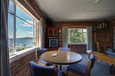 125 Flinders Street, Beauty Point TAS 7270