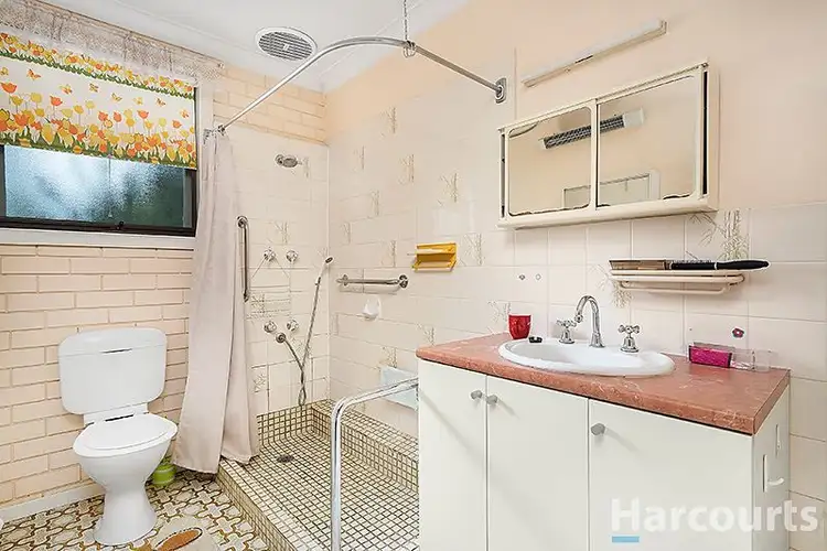 Third view of Homely retirement listing, 2/750 Doncaster Road, Doncaster VIC 3108