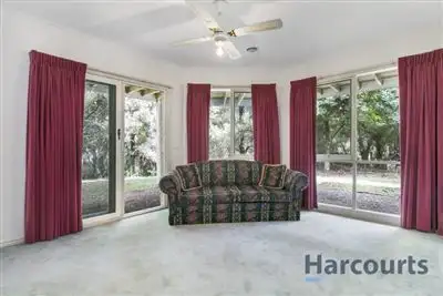 Sixth view of Homely house listing, 9 Elm Court, Warragul VIC 3820