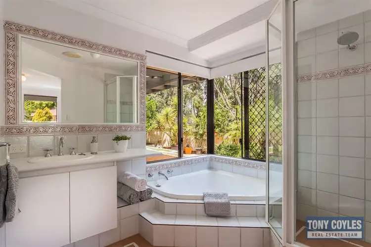 Sixth view of Homely house listing, 12 Fairmount Close, Bibra Lake WA 6163