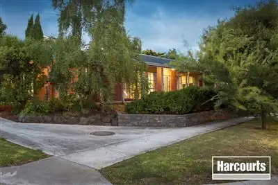 Second view of Homely house listing, 20 Andval Court, Berwick VIC 3806