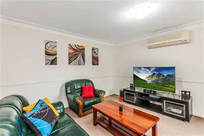 Fifth view of Homely unit listing, 8/33 Paddington Court, Bibra Lake WA 6163