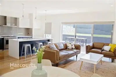 Second view of Homely house listing, 5 Elizabeth Circuit, Flinders NSW 2529