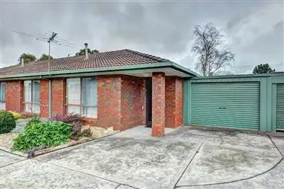 Main view of Homely unit listing, 3/416 Forest Street, Wendouree VIC 3355