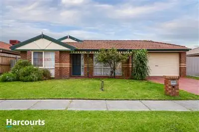 89 Courtenay Avenue, Cranbourne North VIC 3977