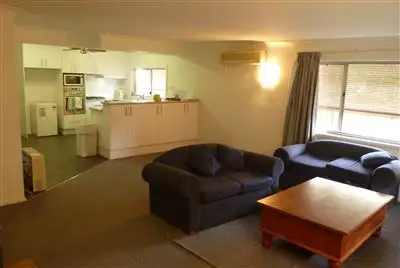 Fifth view of Homely house listing, 33 Hoskins Street, Nyngan NSW 2825