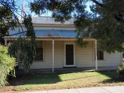 411 Bank Street, Hay NSW