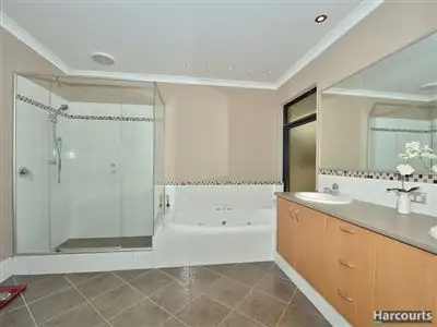 Seventh view of Homely house listing, 4 Gillen Chase, Lakelands WA 6180