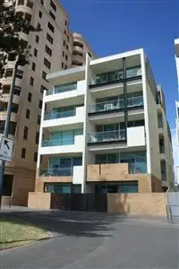 9/2-4 South Esplanade, Glenelg SA 5045