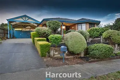 10 Ben Drive, Pakenham VIC 3810