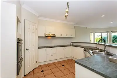 Seventh view of Homely house listing, 2 Clarke Close, Edens Landing QLD 4207