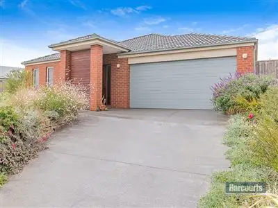 Main view of Homely house listing, 6 Penfold Place, Drouin VIC 3818