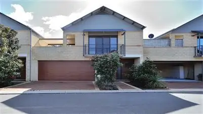2/3 Sloan Street, Rockingham WA 6168