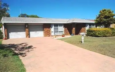 9 Lawn St, Bongaree QLD 4507