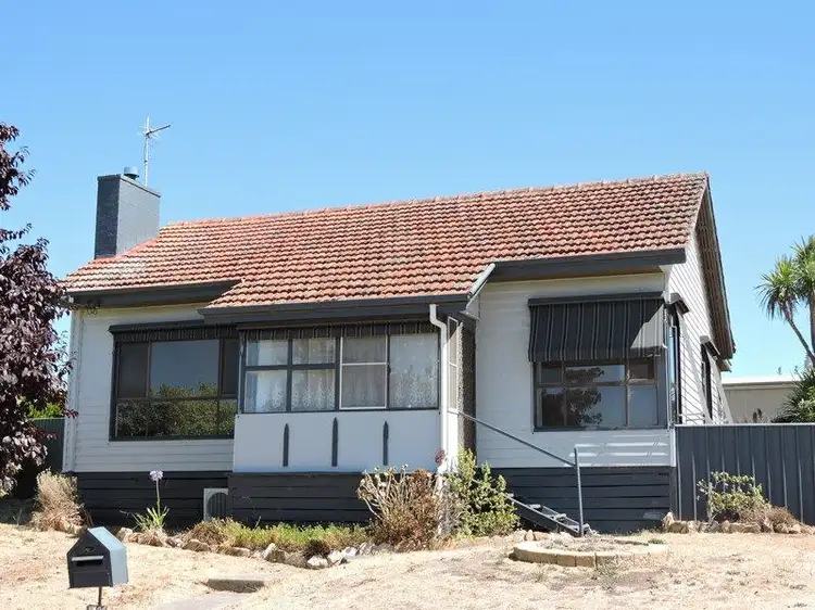 19 Wilmot Street, Ararat VIC 3377