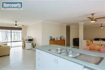 Sixth view of Homely house listing, 5 Europa Court, Kallaroo WA 6025