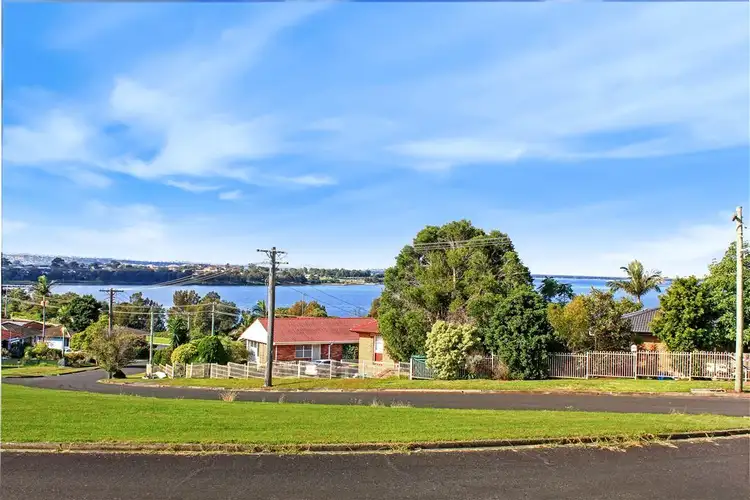 Seventh view of Homely house listing, 24 Inglebar Crescent, Koonawarra NSW 2530