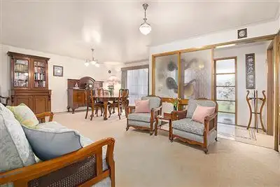 Second view of Homely house listing, 7 Lindsay Court, Scoresby VIC 3179